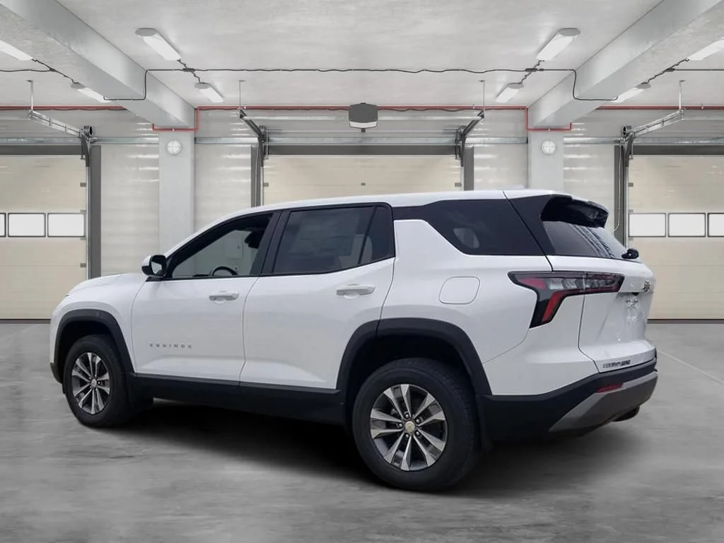 2026 Chevrolet Equinox LT - Photo 6