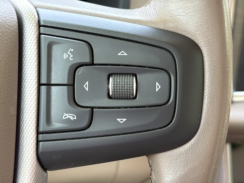 Used 2022 Black GMC Denali image 14