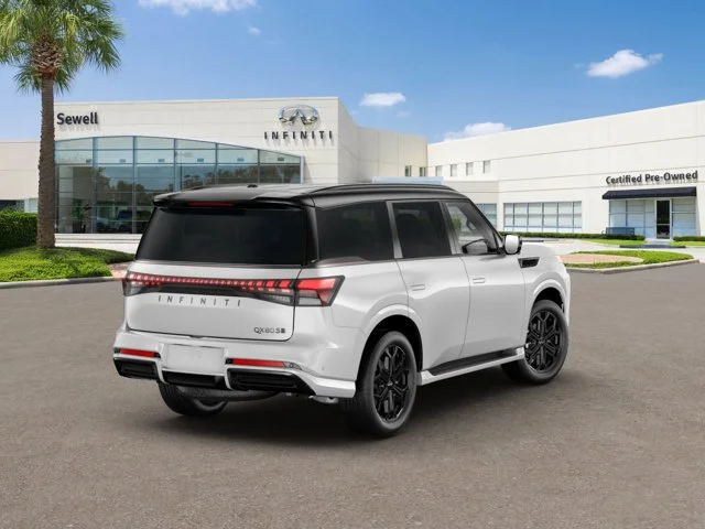 New 2027 2T RADIANT WHIT INFINITI Sport 4WD image 5