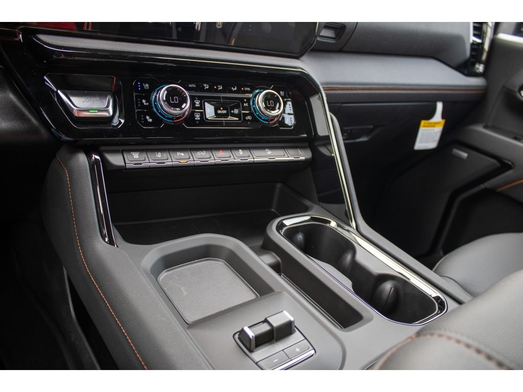 2026 GMC Sierra 2500HD AT4 - Photo 25