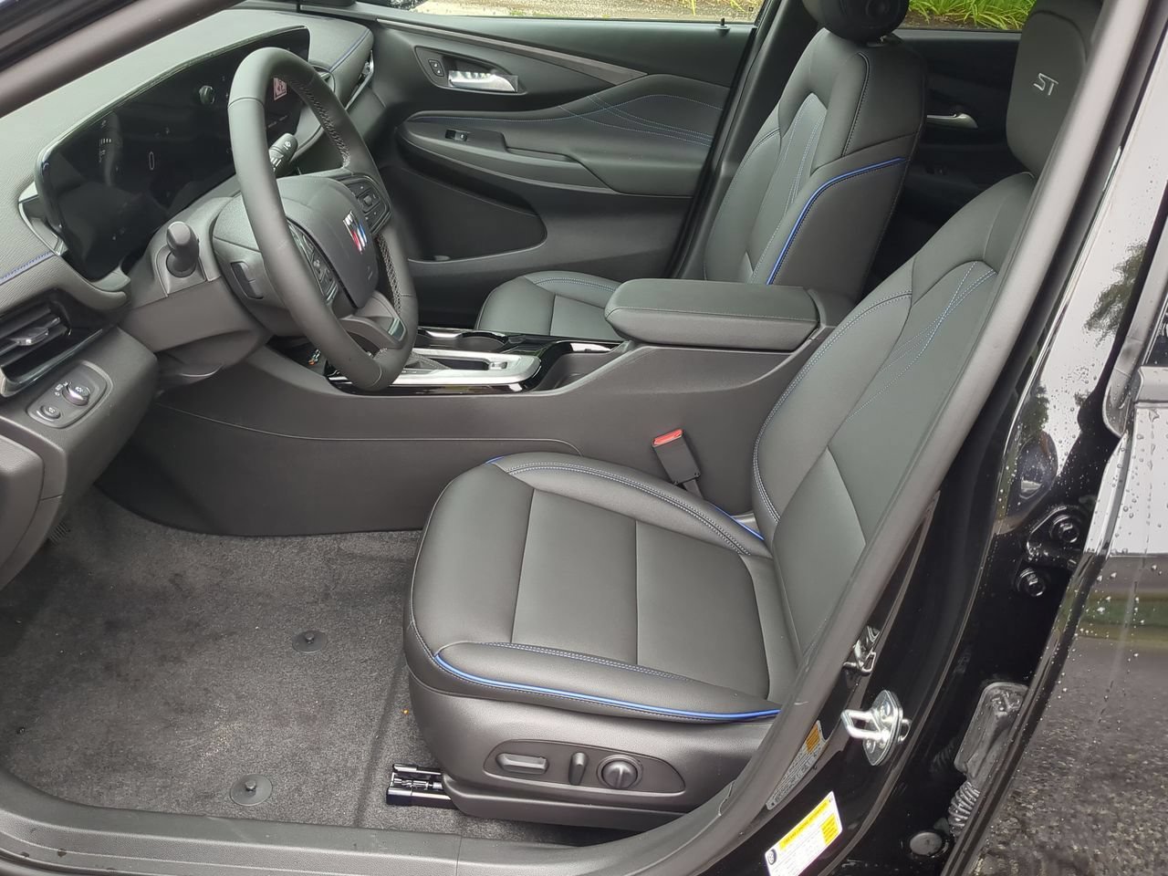 New 2026 Ebony Twilight Metallic Buick Sport Touring image 18