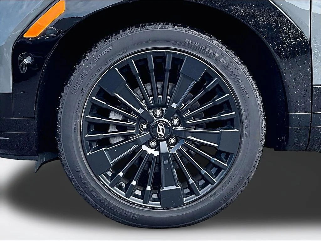 Used 2024 Gray Hyundai Calligraphy image 9