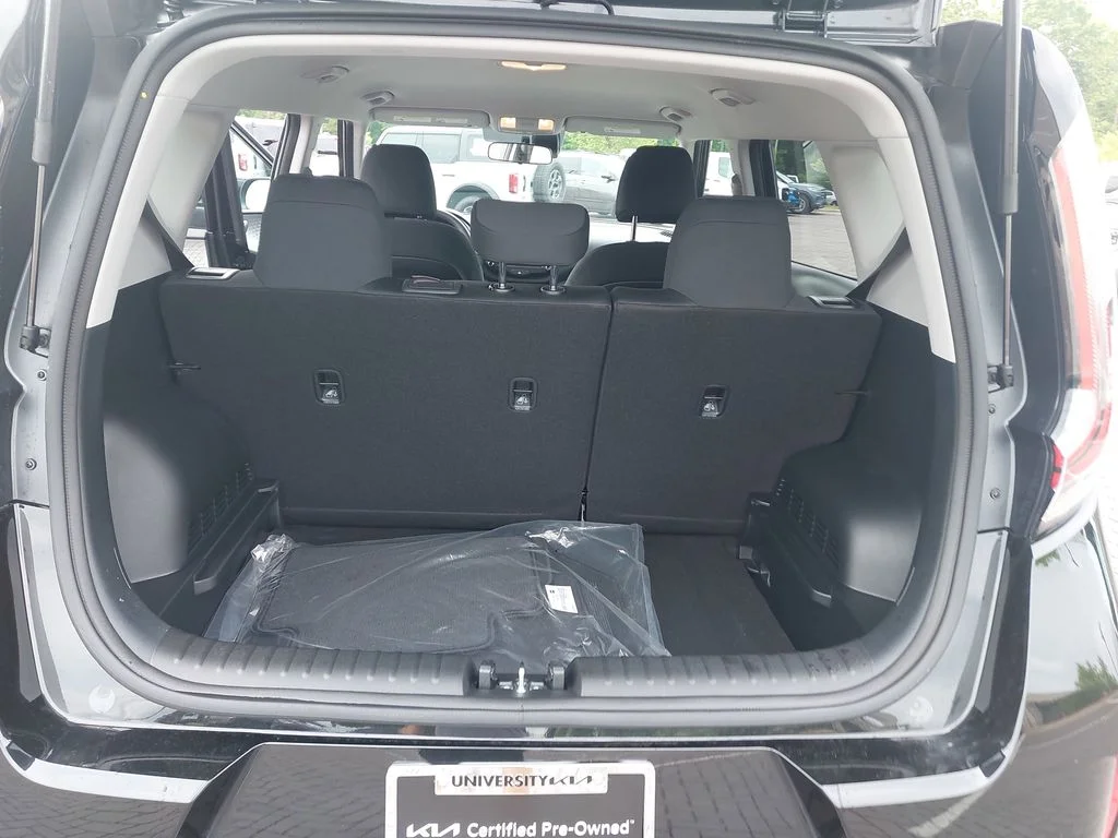 Used 2025 Black Kia LX image 12