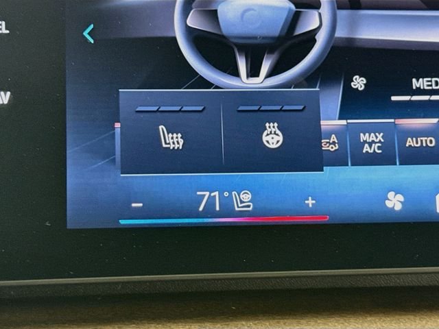 New 2026 Green Metallic BMW xDrive28i image 20