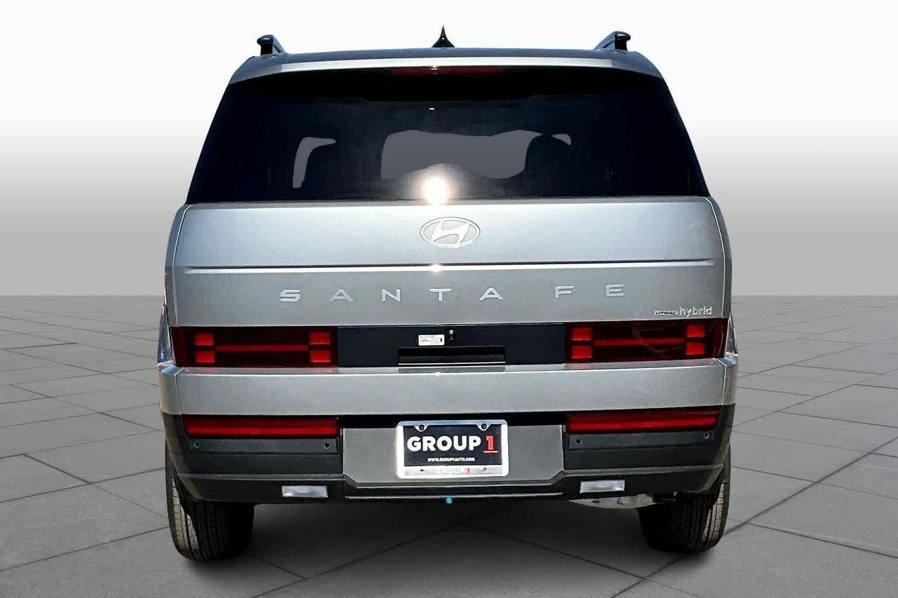 New 2026 Shimmering Silver Hyundai SEL image 4