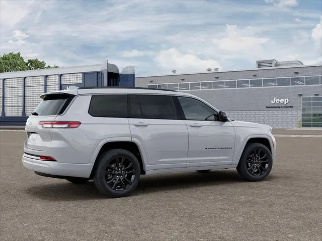 New 2026 Bright White Clearcoat Jeep Limited image 4