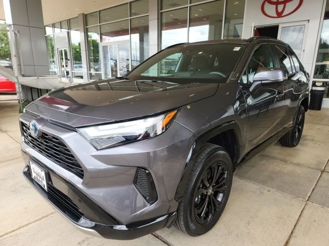 Certified Used 2024 Gray Toyota SE image 6