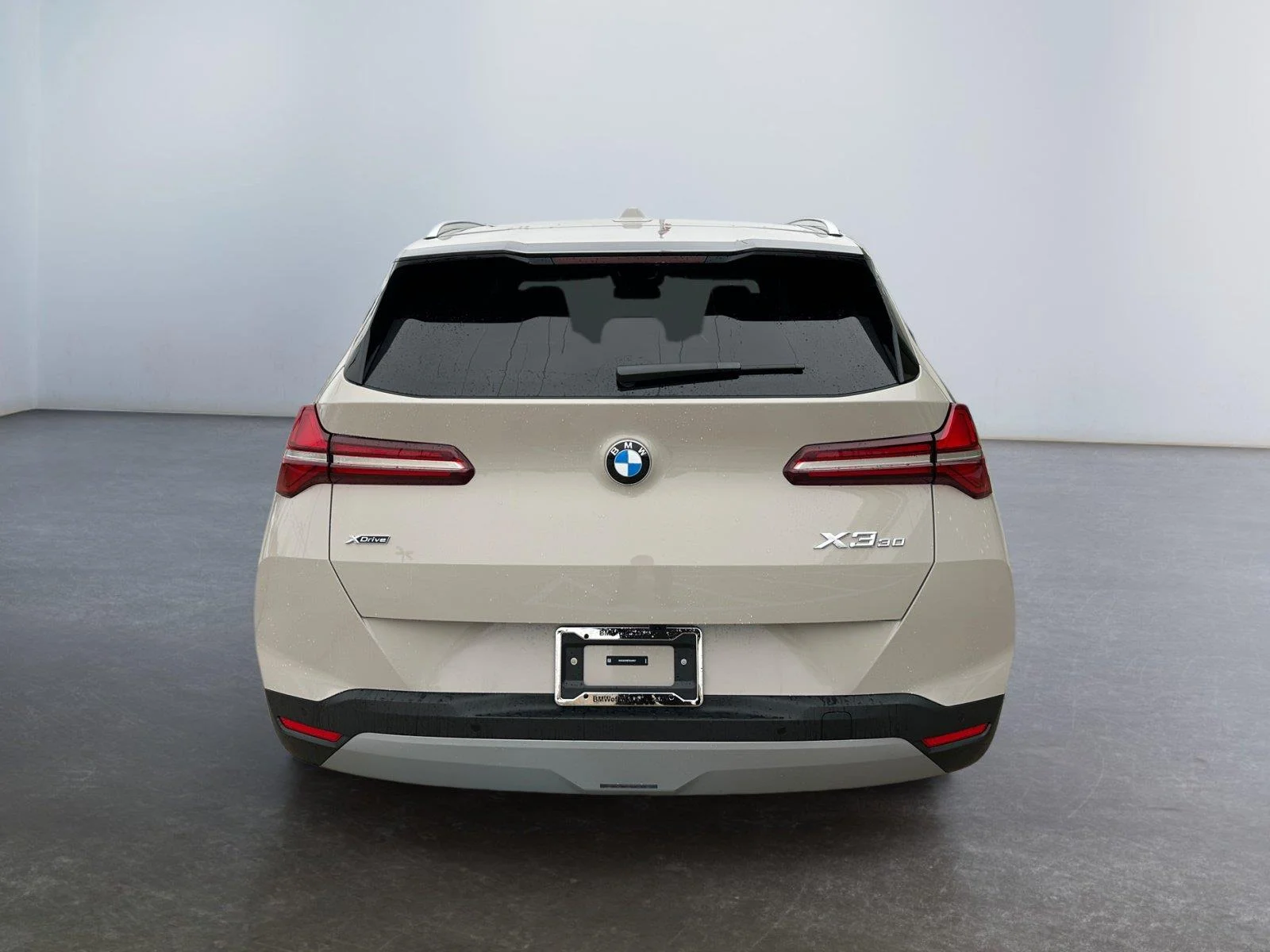 Used 2026 Dune Grey Metallic BMW 30 xDrive image 15