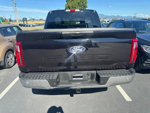 Used 2025 Black Ford XLT image 3