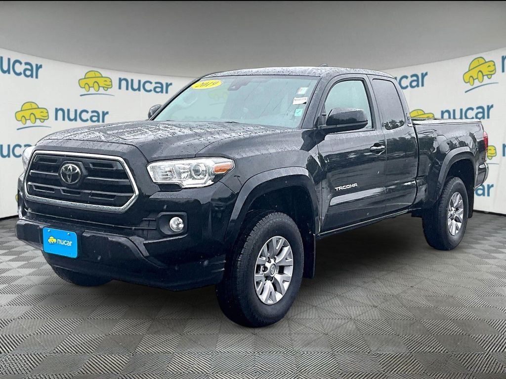 Used 2019 Black Toyota SR5 image 3