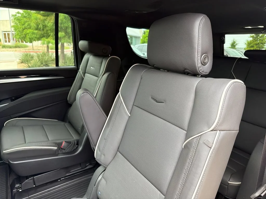 2026 Cadillac Escalade ESV Sport - Photo 34
