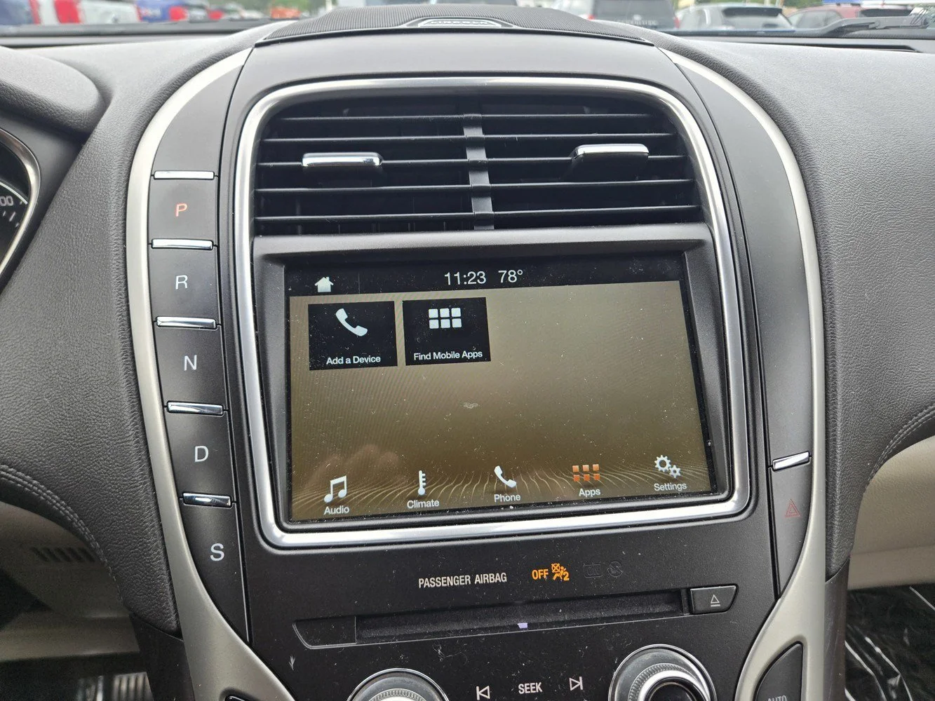 Used 2018 Blue Metallic LINCOLN Select image 9