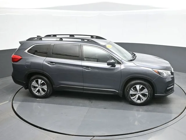 Used 2020 Gray Subaru Premium image 16