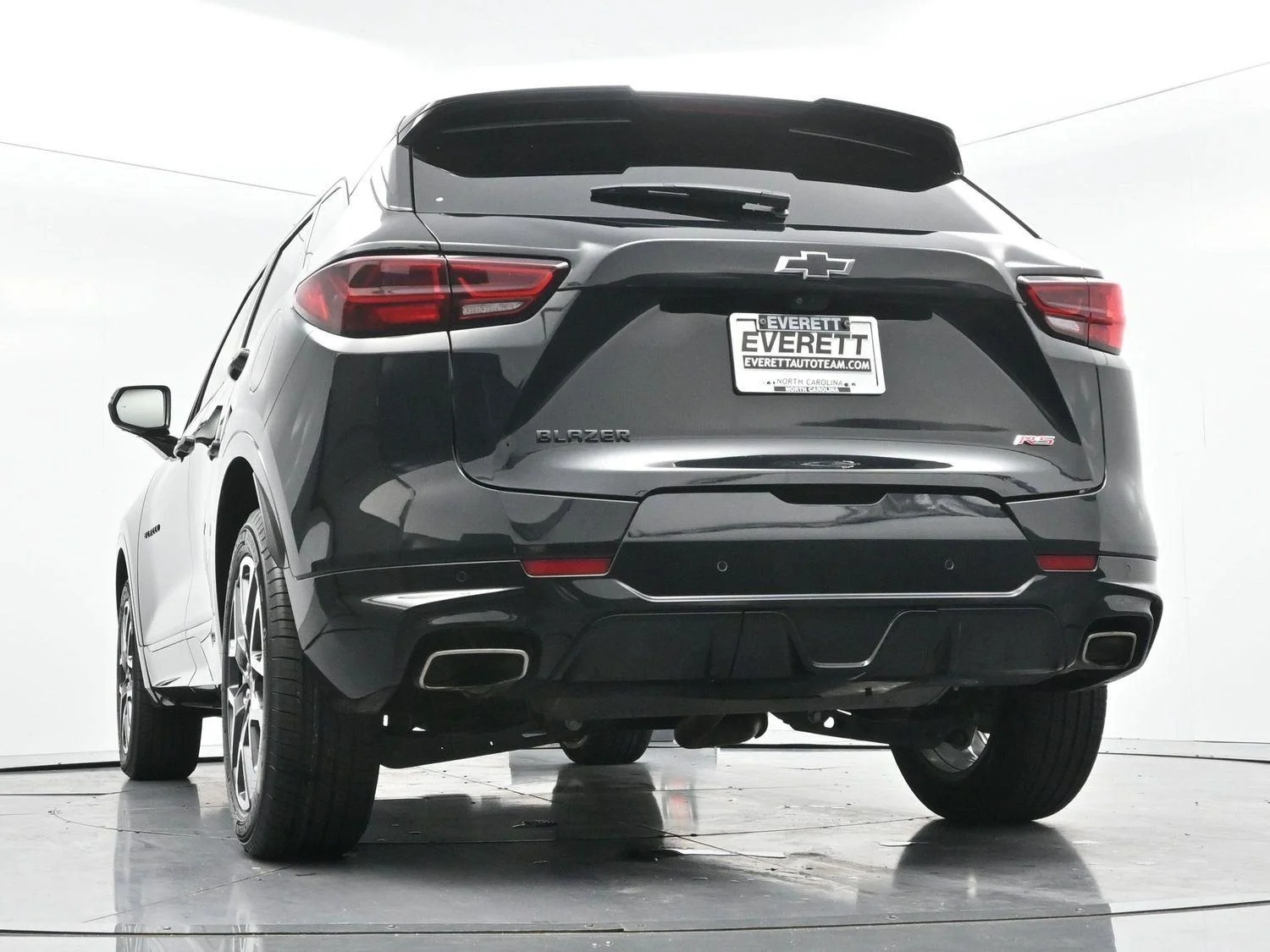 Used 2024 Black Chevrolet RS image 45