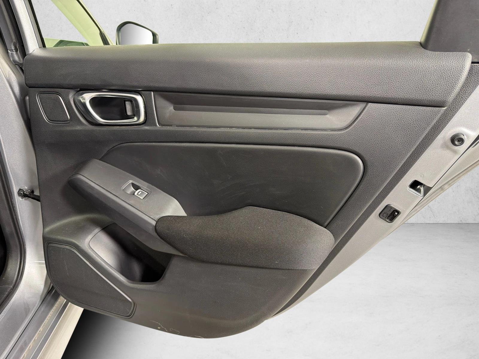 Used 2022 Silver Honda EX image 17