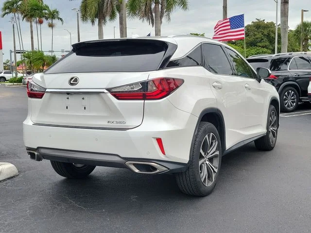 Used 2019 White Lexus 350 image 4