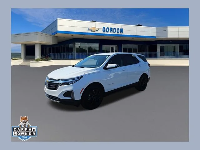 Used 2024 Summit White Chevrolet LT image 1