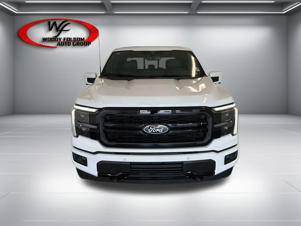 New 2026 Oxford White Ford Lariat® image 2
