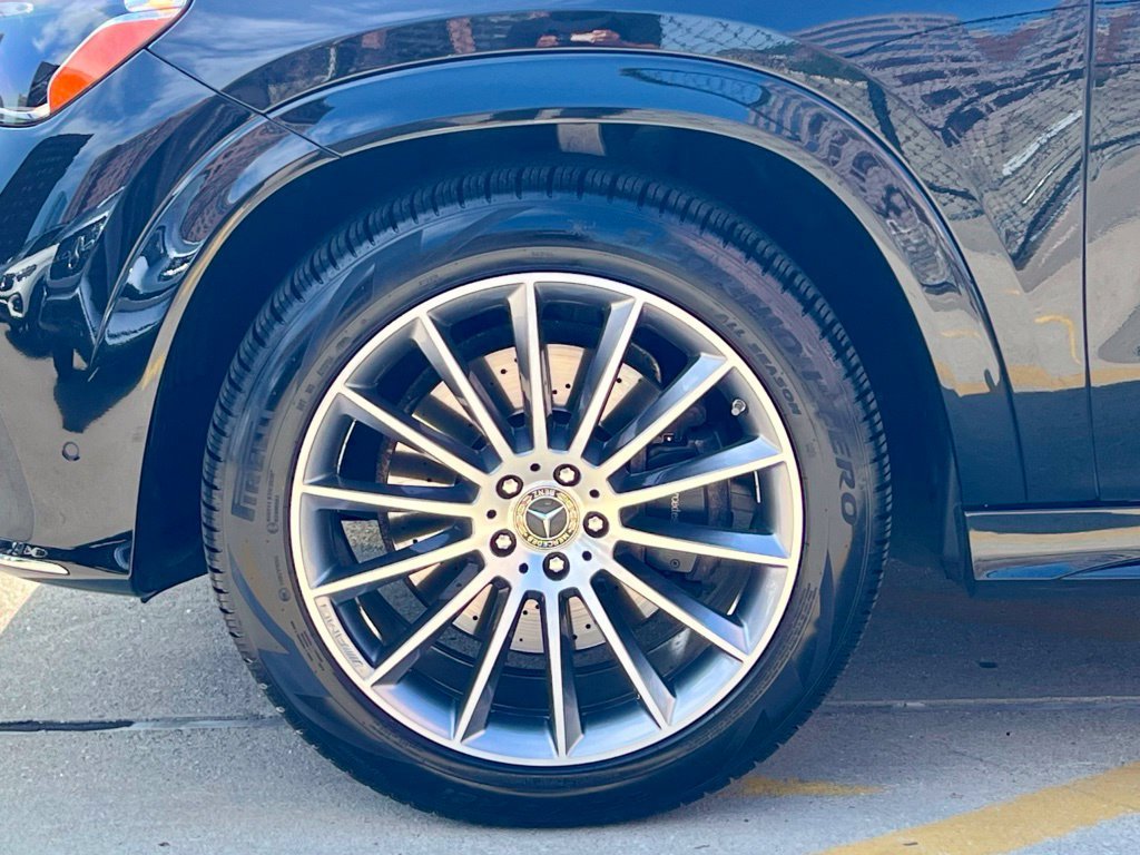 Certified Used 2024 Black Mercedes-Benz GLE 450 image 14