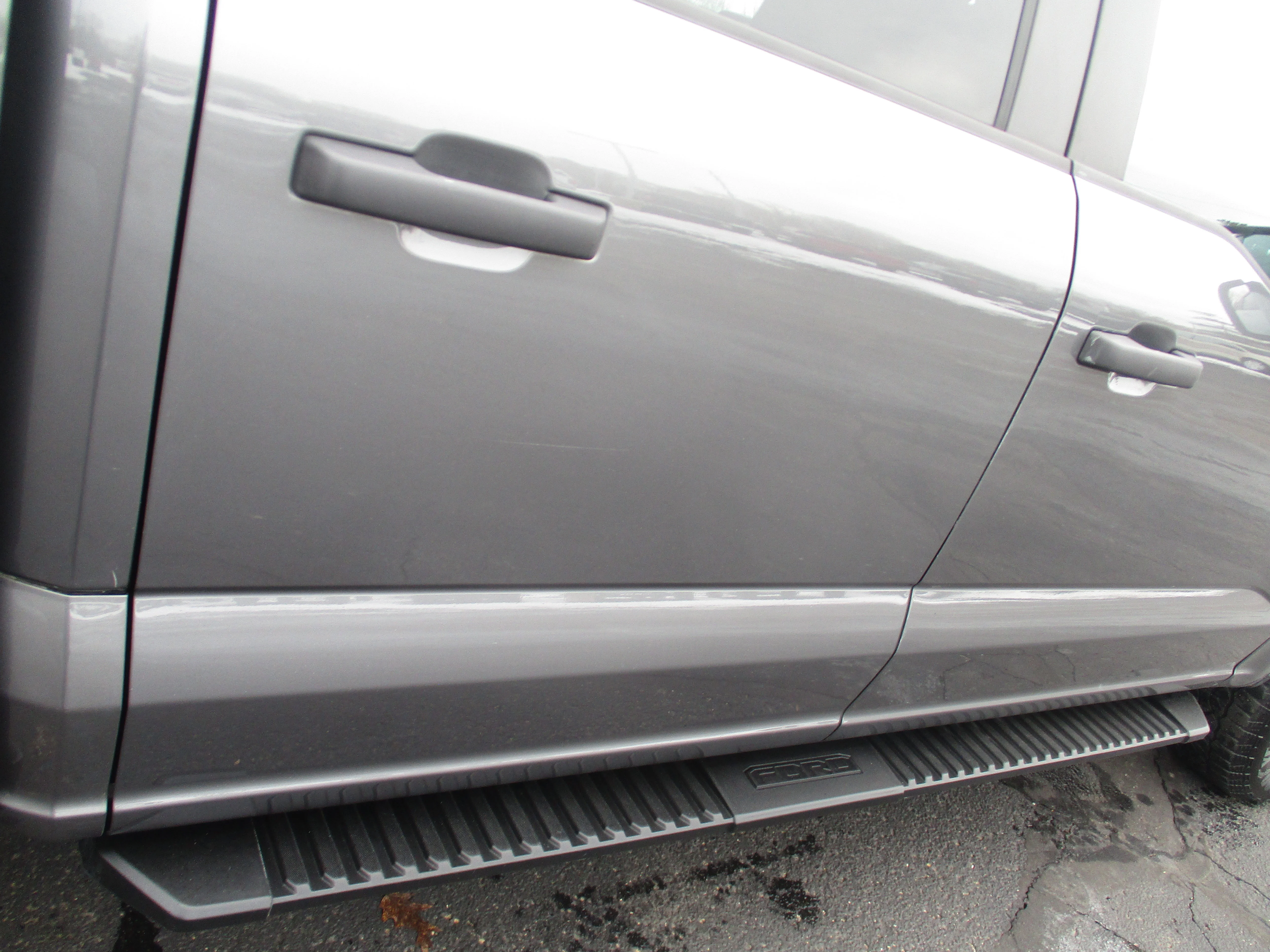 Used 2023 Carbonized Gray Metallic Ford XL image 17