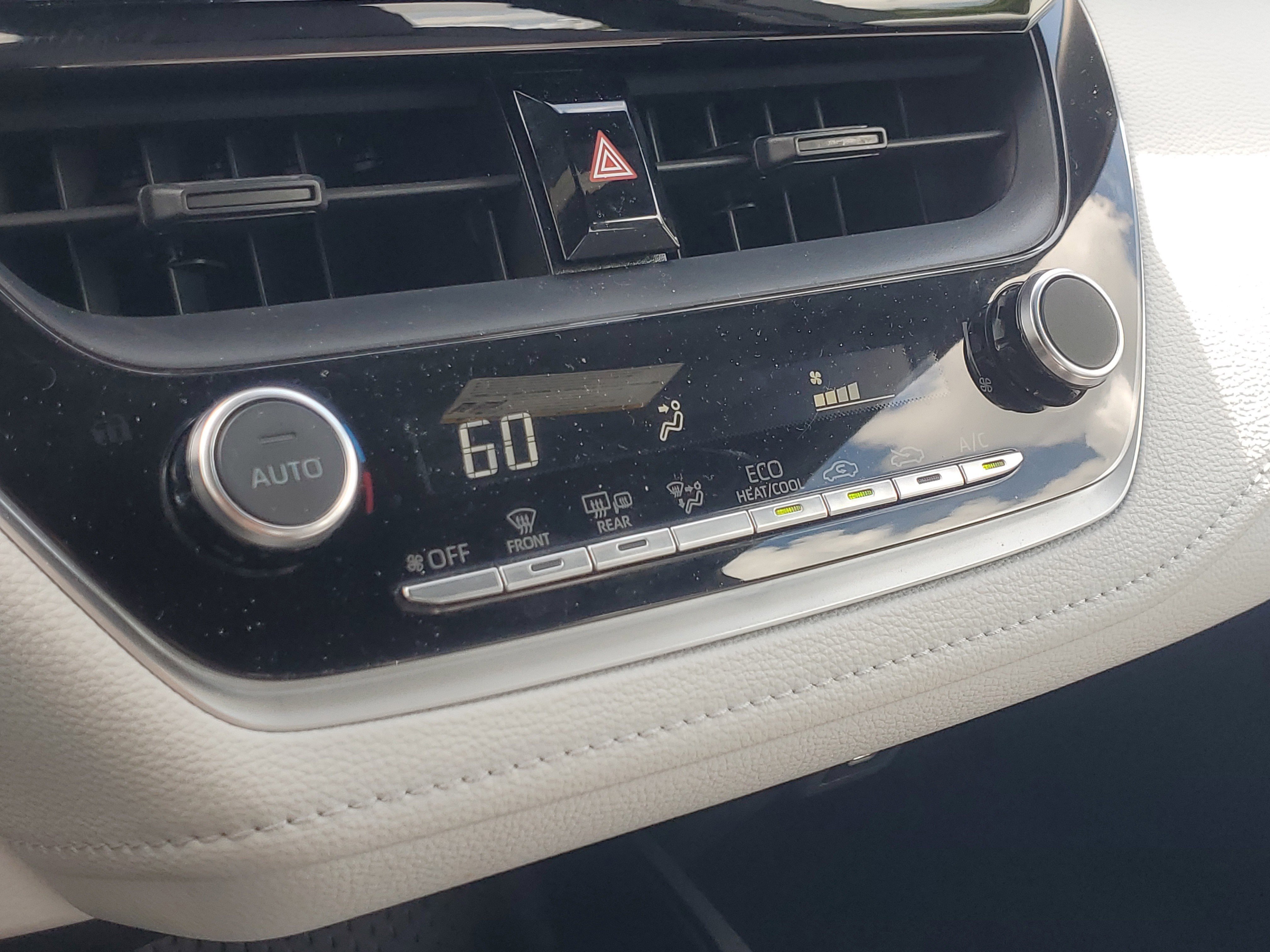 Certified Used 2024 Ice Toyota SE image 28