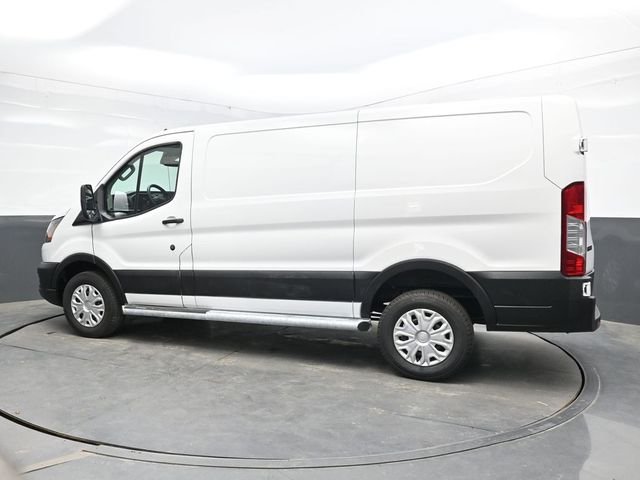 Used 2025 White Ford Base image 4