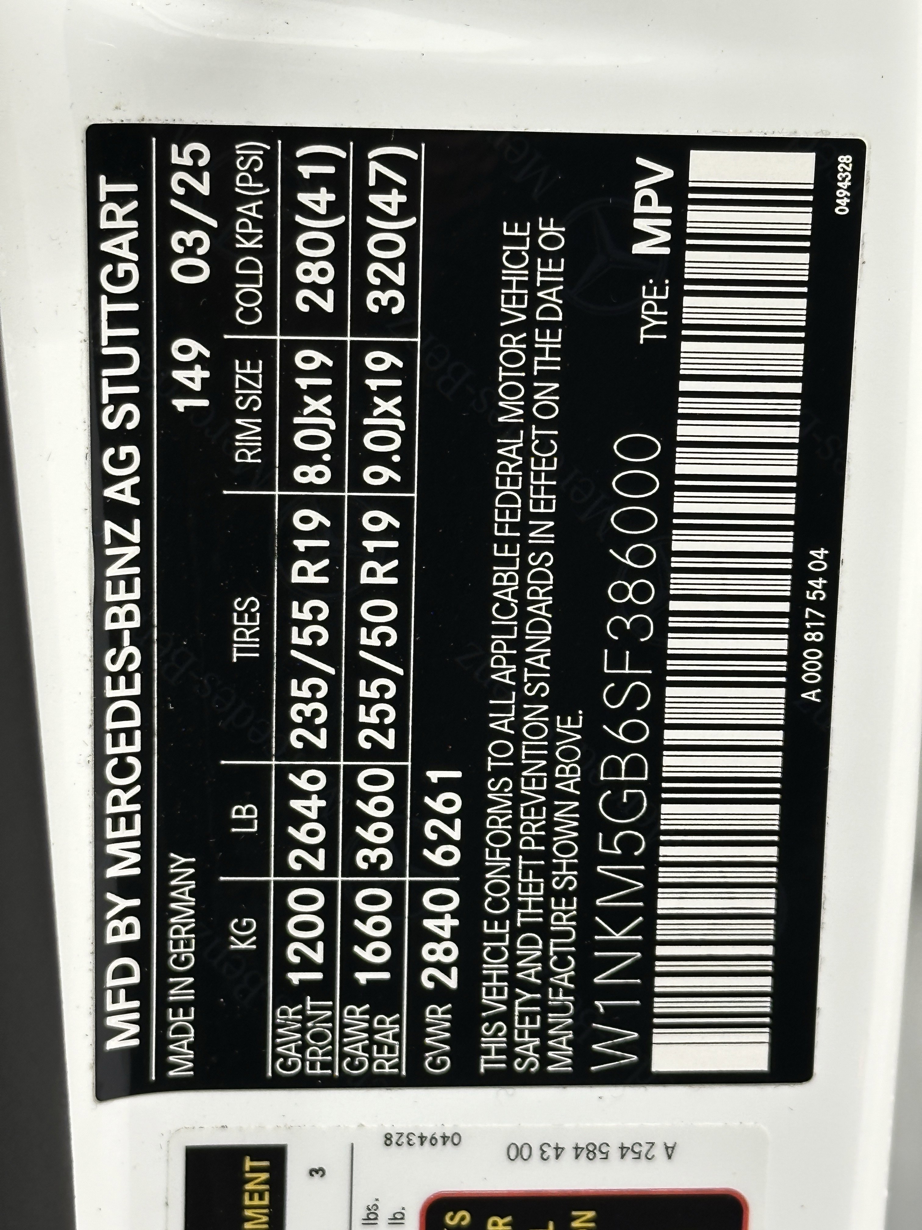 2025 Mercedes-Benz GLC Base - Photo 35