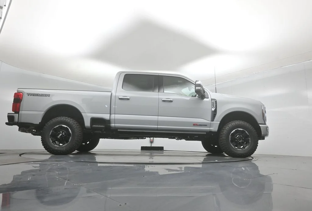 New 2026 Avalanche Ford Platinum image 45