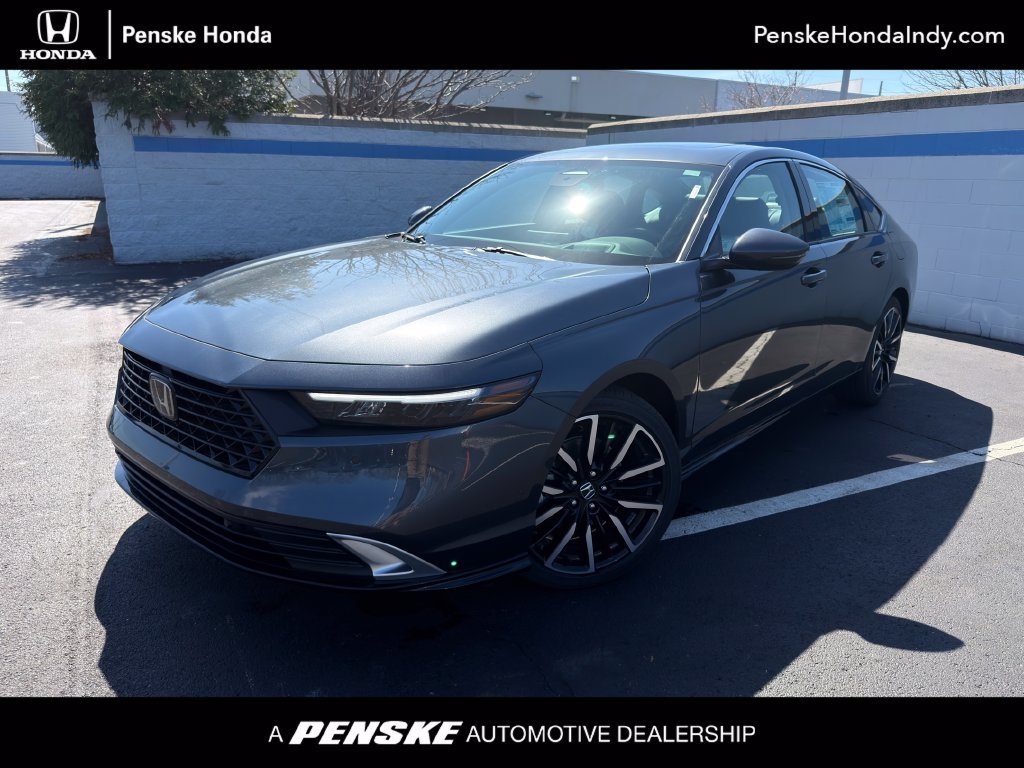 New 2026 Meteorite Gray Metallic Honda Touring image 1