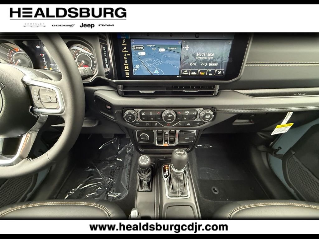 2026 Jeep Wrangler 4-Door Sahara - Photo 19