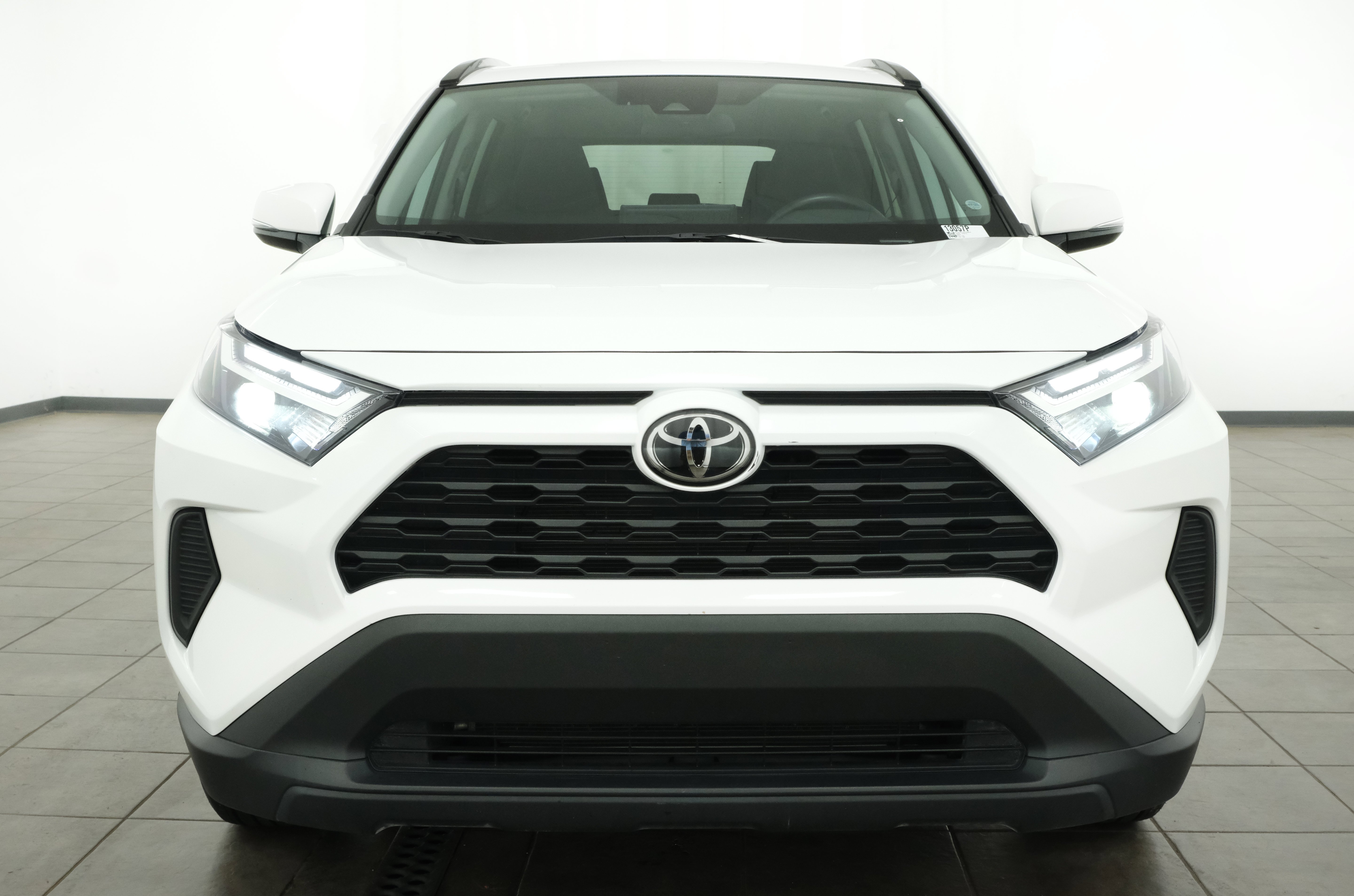 Certified Used 2025 Ice Cap Toyota XLE image 8