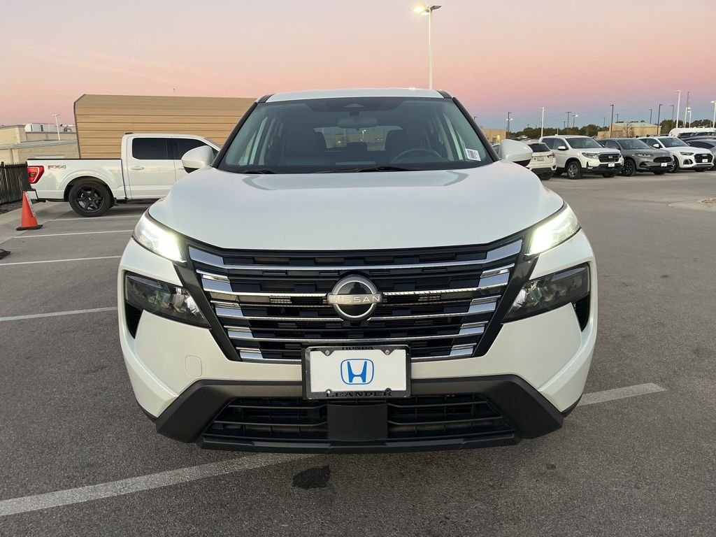 Used 2024 Nissan Rogue SV with VIN 5N1BT3BA6RC731658 for sale in Leander, TX