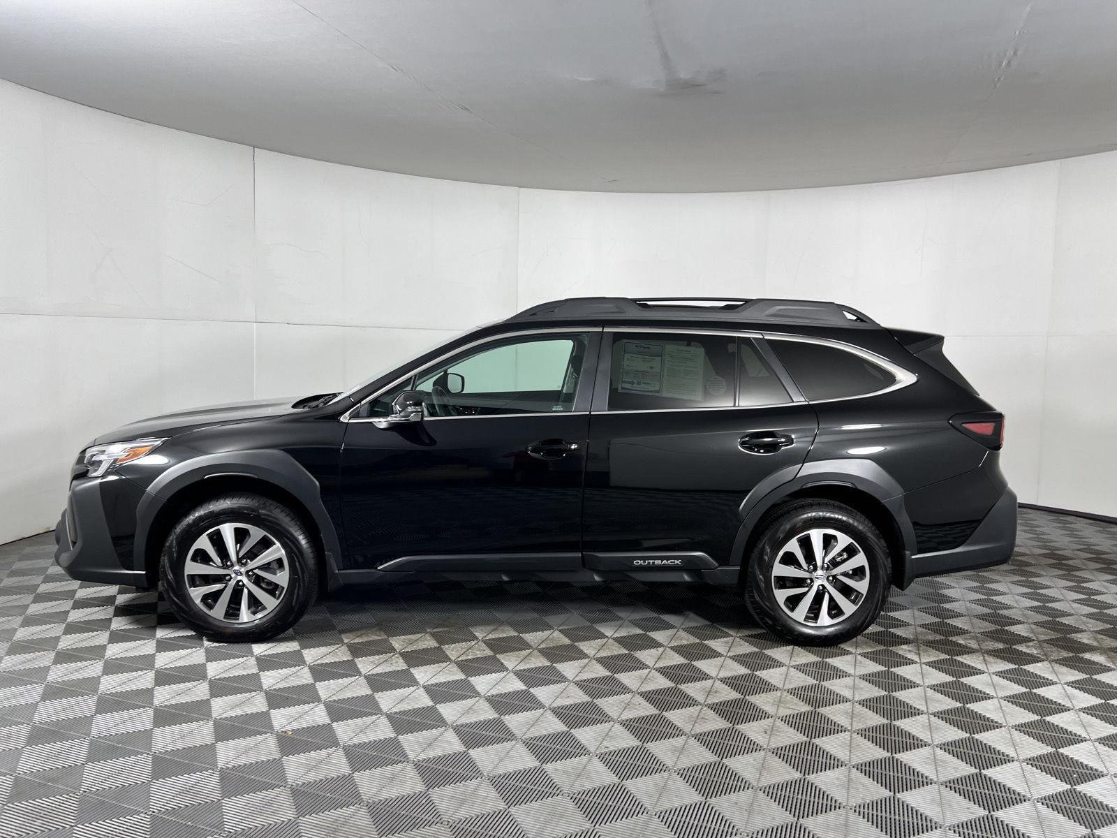 2025 Subaru Outback Premium - Photo 19