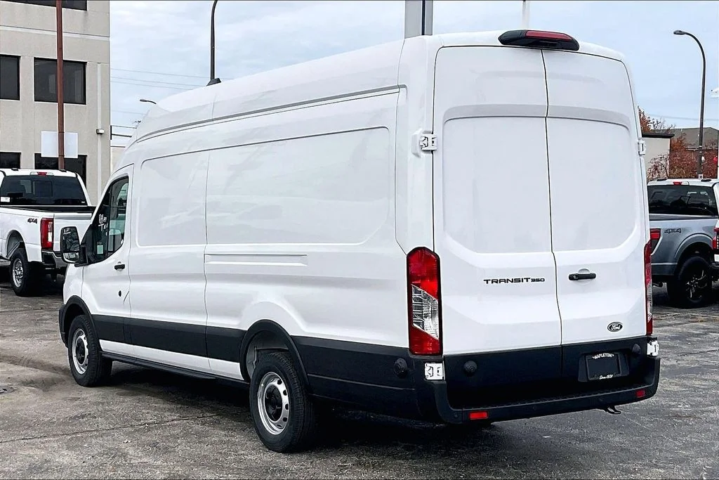 New 2026 Oxford White Ford Cargo Van image 6