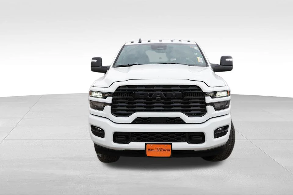 New 2026 Bright White Clear-Coat Exterior Paint RAM Big Horn image 8