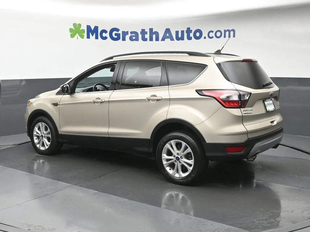 Used 2018 Gold Ford SE image 24