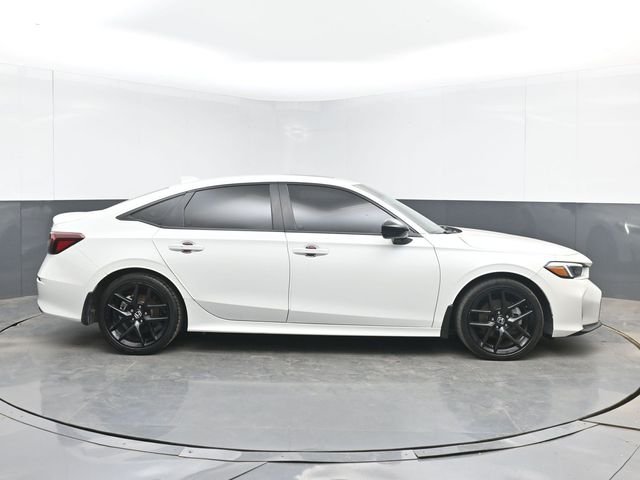Used 2025 White Honda Sport image 3