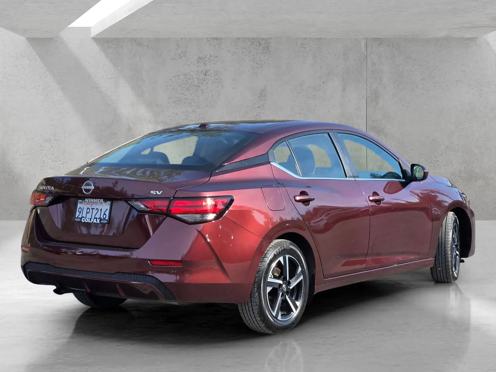 Used 2024  Nissan SV image 4