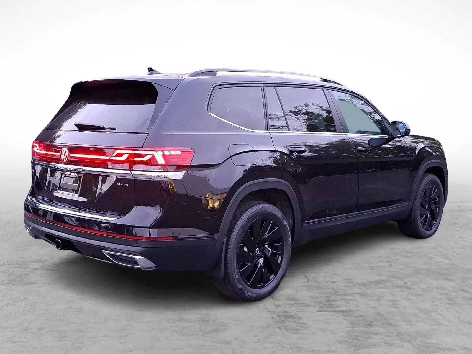 2026 Volkswagen Atlas SE w/Tech - Photo 6