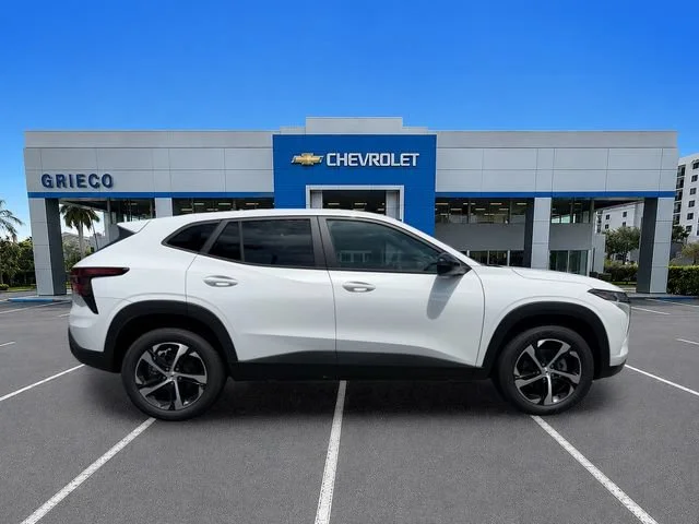 2026 Chevrolet Trax RS - Photo 6