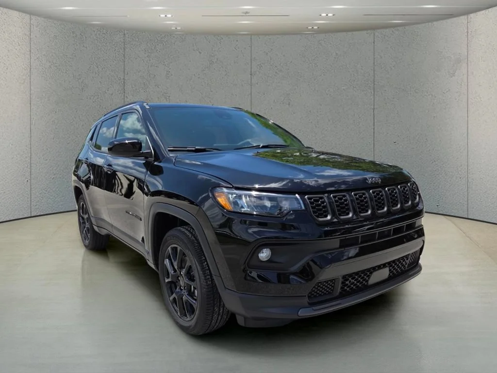 New 2026 Diamond Black Crystal Pearl-Coat Exterior Paint Jeep Latitude Altitude image 12