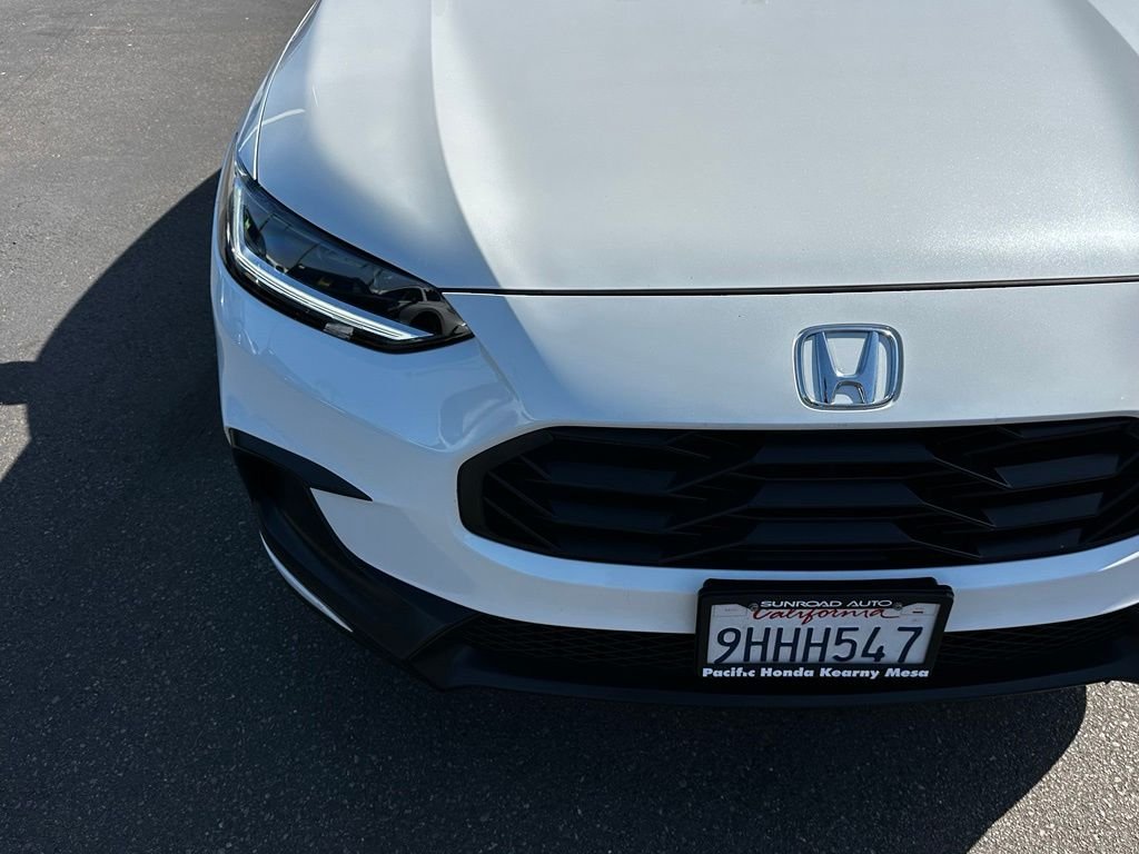 Used 2024 Platinum White Pearl Honda Sport image 4
