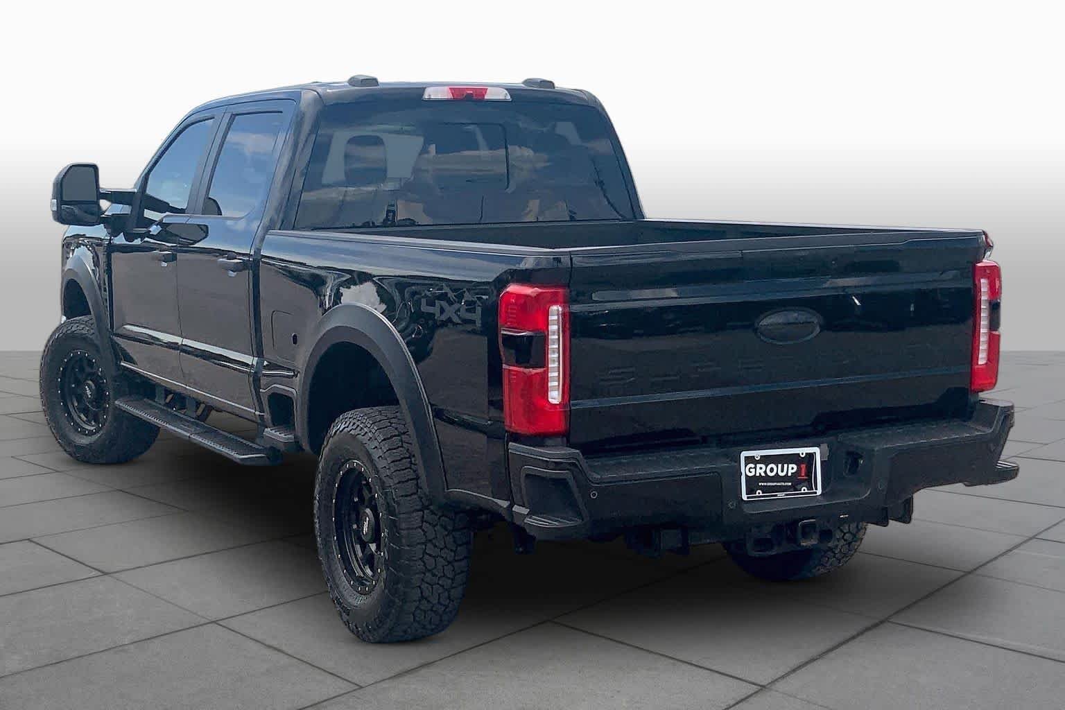Used 2024 Agate Black Ford XL image 11