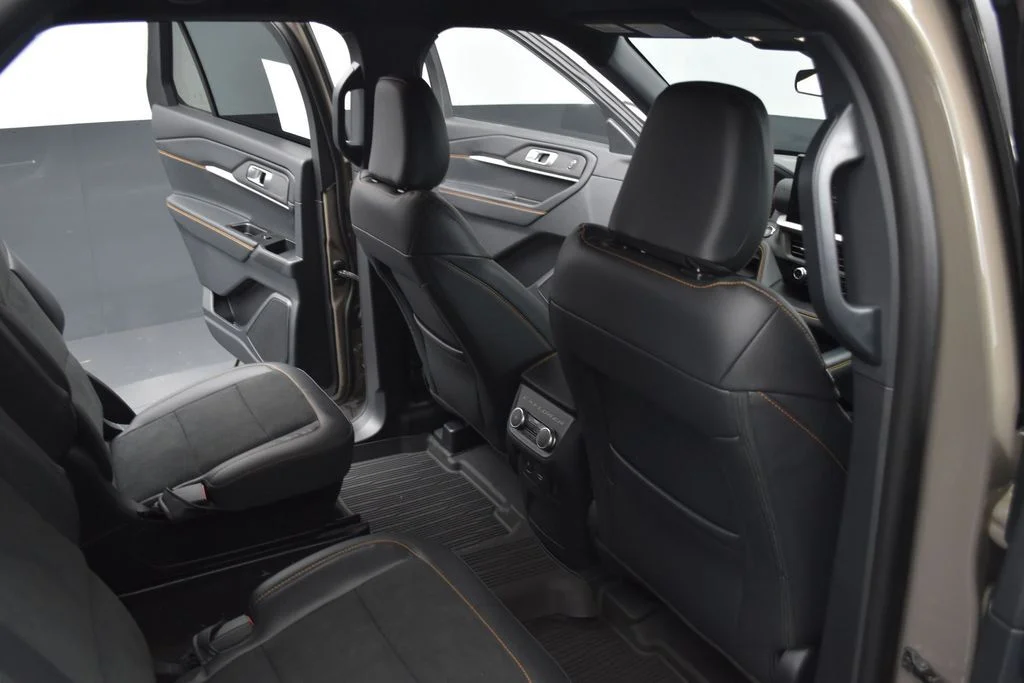 New 2026 Gray Ford Tremor image 23