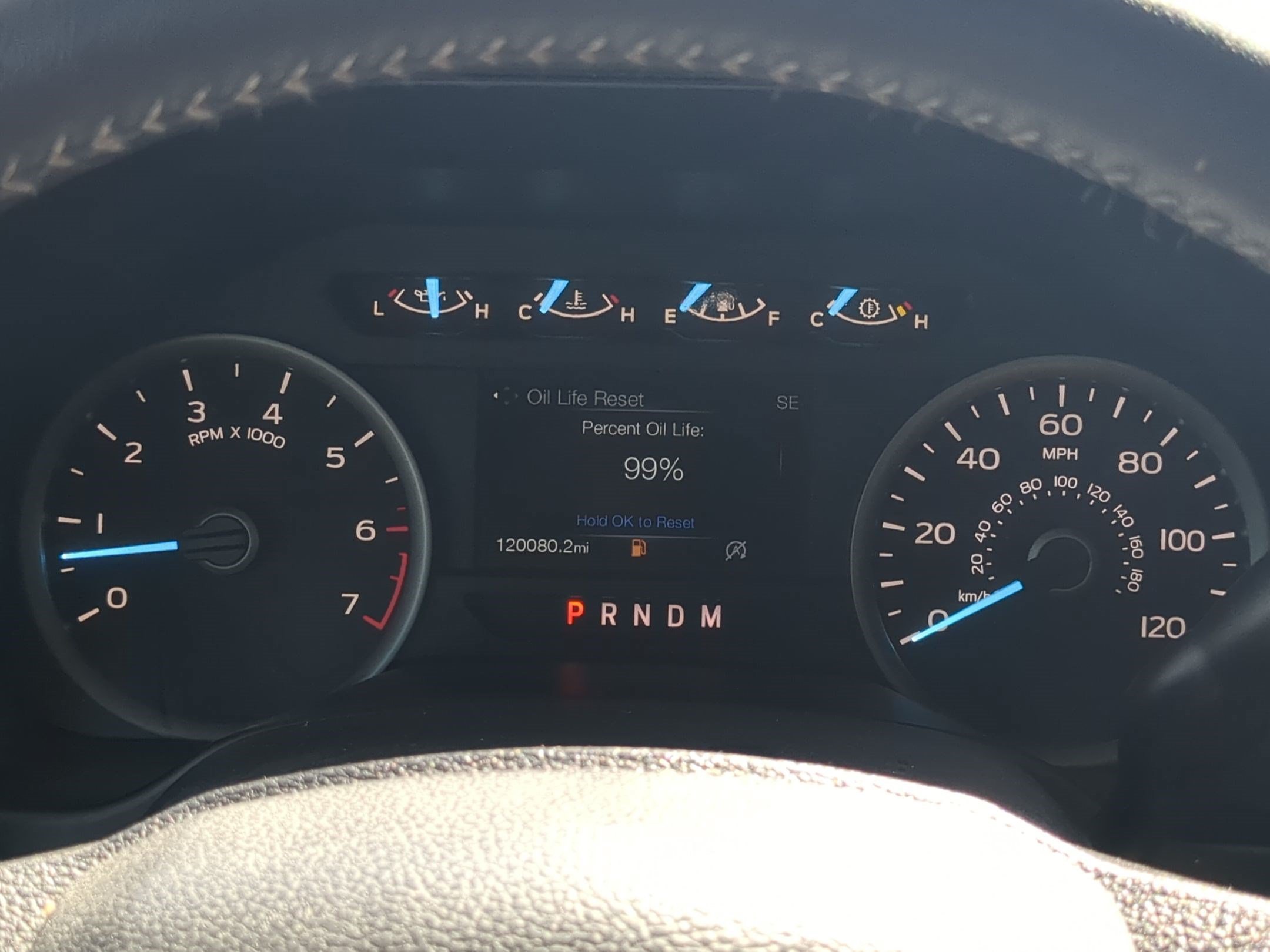 Used 2019 Agate Black Metallic Ford XLT image 19