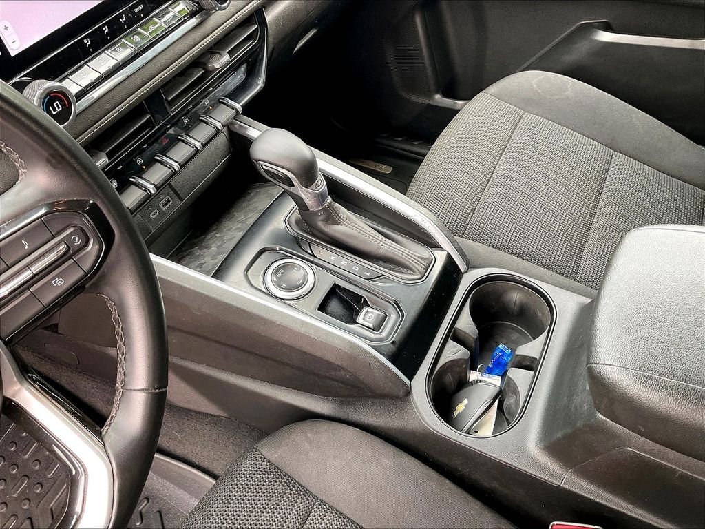Used 2023 Summit White Chevrolet LT image 19