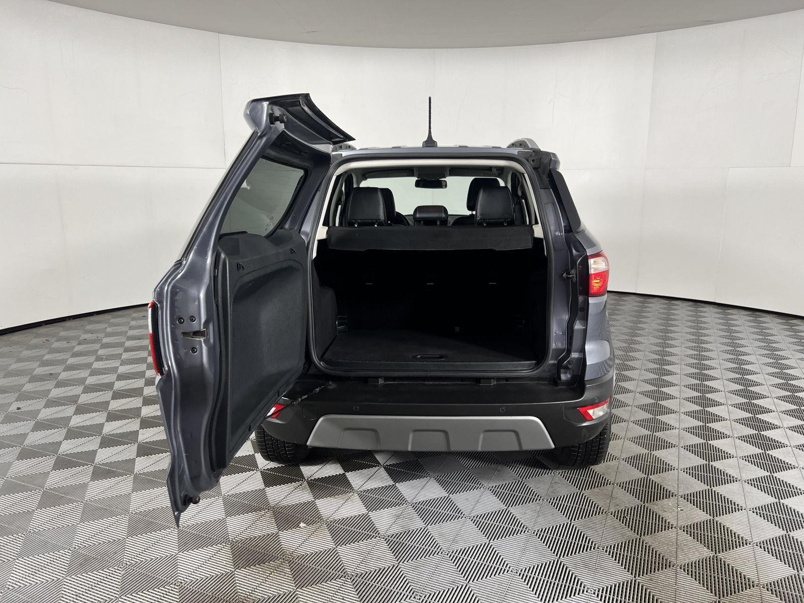Used 2019 Smoke Ford Titanium image 50