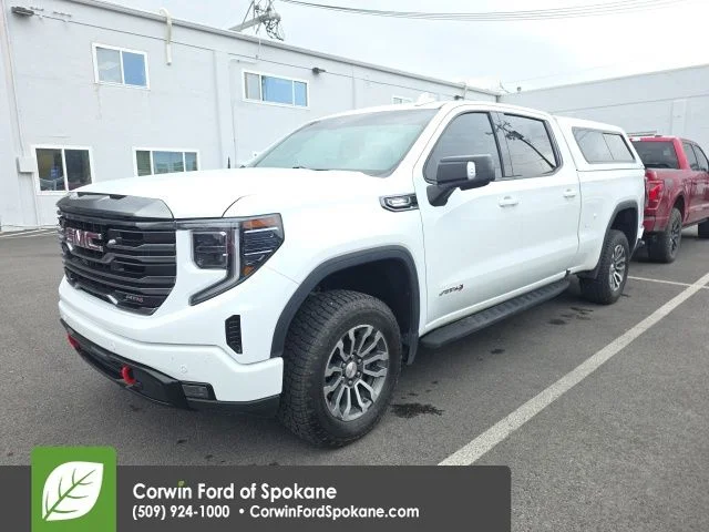Used 2022  GMC AT4 image 7
