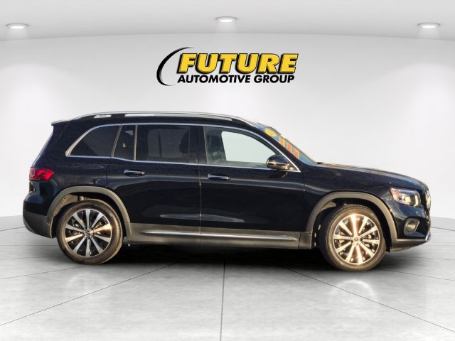 Used 2022 Black Mercedes-Benz GLB 250 image 3