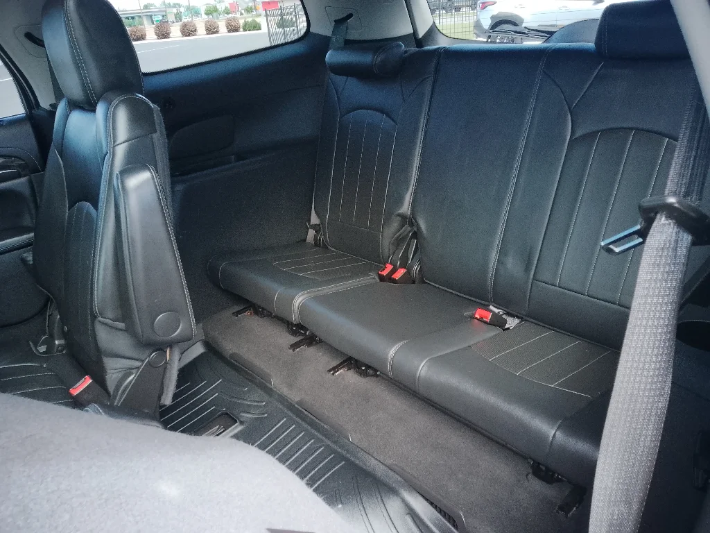 Used 2014 Iridium Metallic Buick Leather image 15